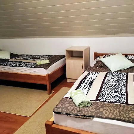 Prázdninový dům Csaladbarat A Badacsony Hegy Labanal Bl15